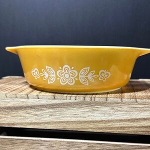 Pyrex Butterfly dish